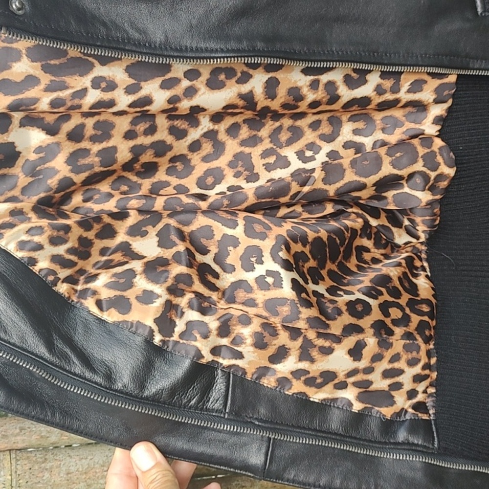 Leather Jacket - Picture 6 of 7